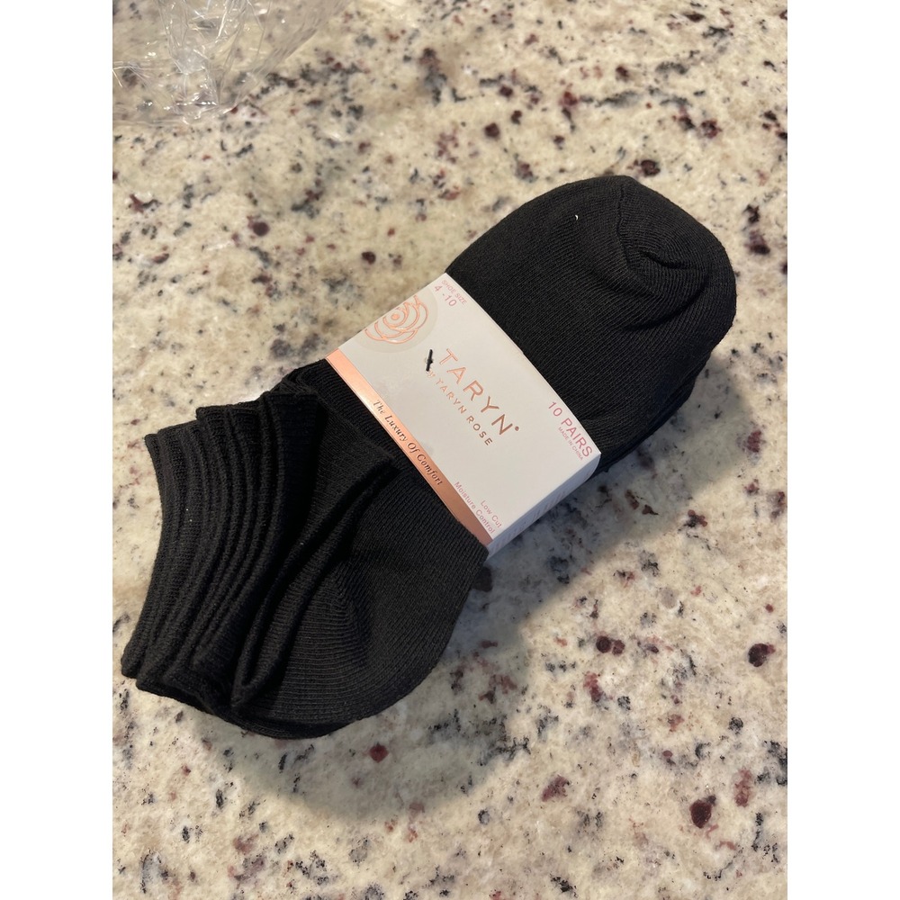 Taryn Rose Black No Show Socks‎ 10 Pairs Women Size 4-10 Polyester Spandex Blend